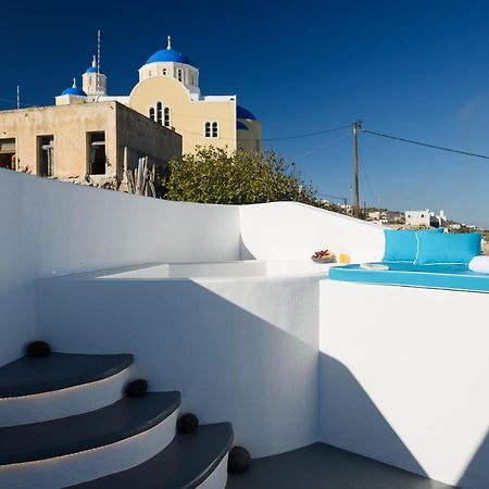 The Luna Caverns Fira  Exterior foto
